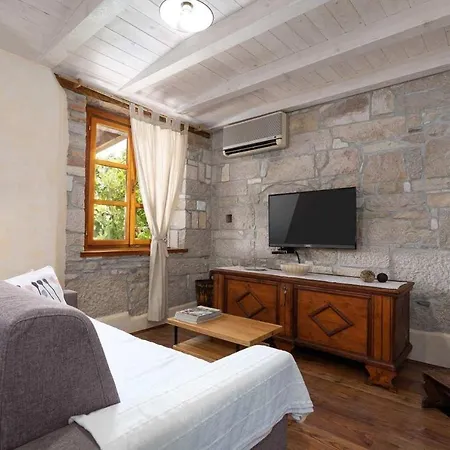 Casa Bombic *