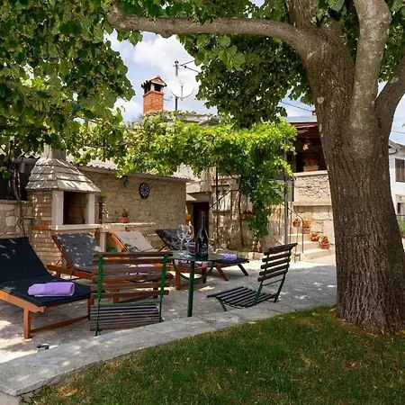 Casa Bombic