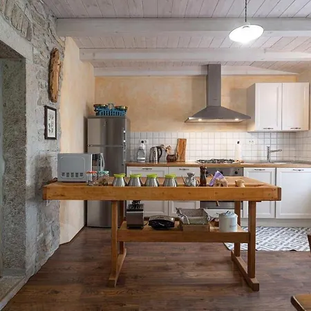 Nyaraló Casa Bombic *