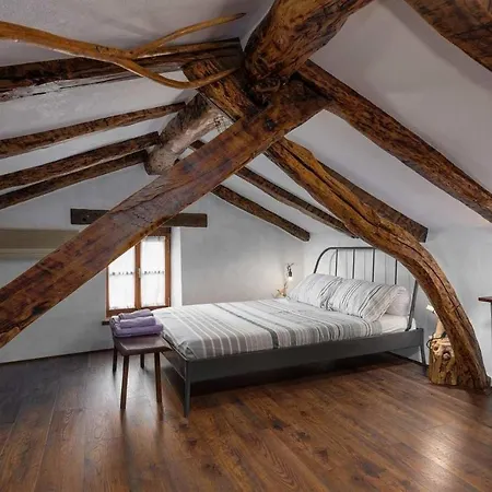 Nyaraló Casa Bombic *
